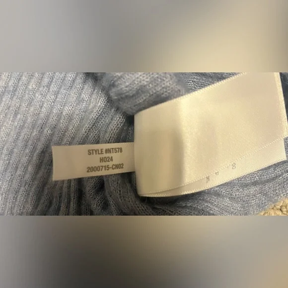 Madewell Ribbed Alpaca-Blend Crewneck Sweater - Picture 9 of 9